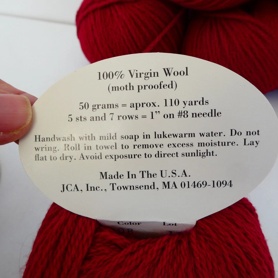 Reynolds Paterna Yarn Virgin Wool 8 Balls 50g 110yds Color 808 Red Vintage - Image 3 of 4