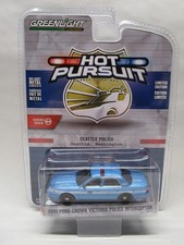 Greenlight Pursuit Series 44 1:64 2001 Ford Crown Victoria Seattle Police