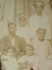 Antique African American Photos BLACK EXCELLENCE  FAMILY THAT PRAYS TOGETHER