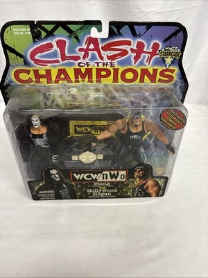 1999 WCW nWo Clash of the Champions  6'' Sting Hogan Figure 2 Pack Damage Box