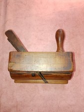 Hobel aus Holz, unten Schräg