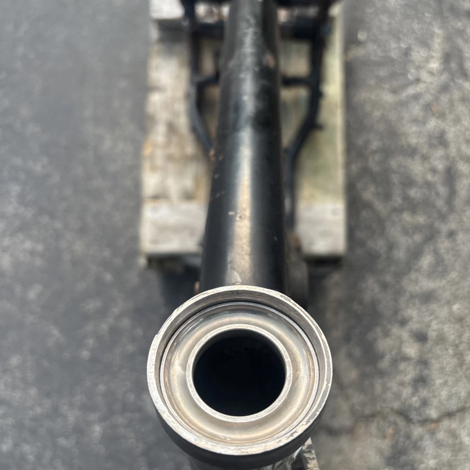 Suzuki TS250 1981 cuadro y basculante combo chasis principal brazo oscilante OEM TS 250  Foto 3 de 4