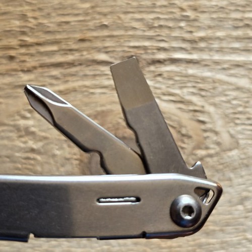 LEATHERMAN SIDEKICK MULTI TOOL MULTI-PLIERS KNIFE SAW BLADE 831429 - Picture 7 of 9