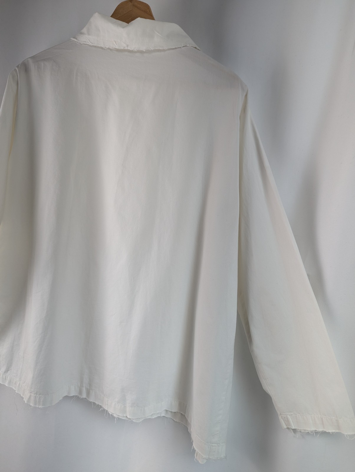 Krista Larson Artist Split Collar Button Down Ove… - image 12