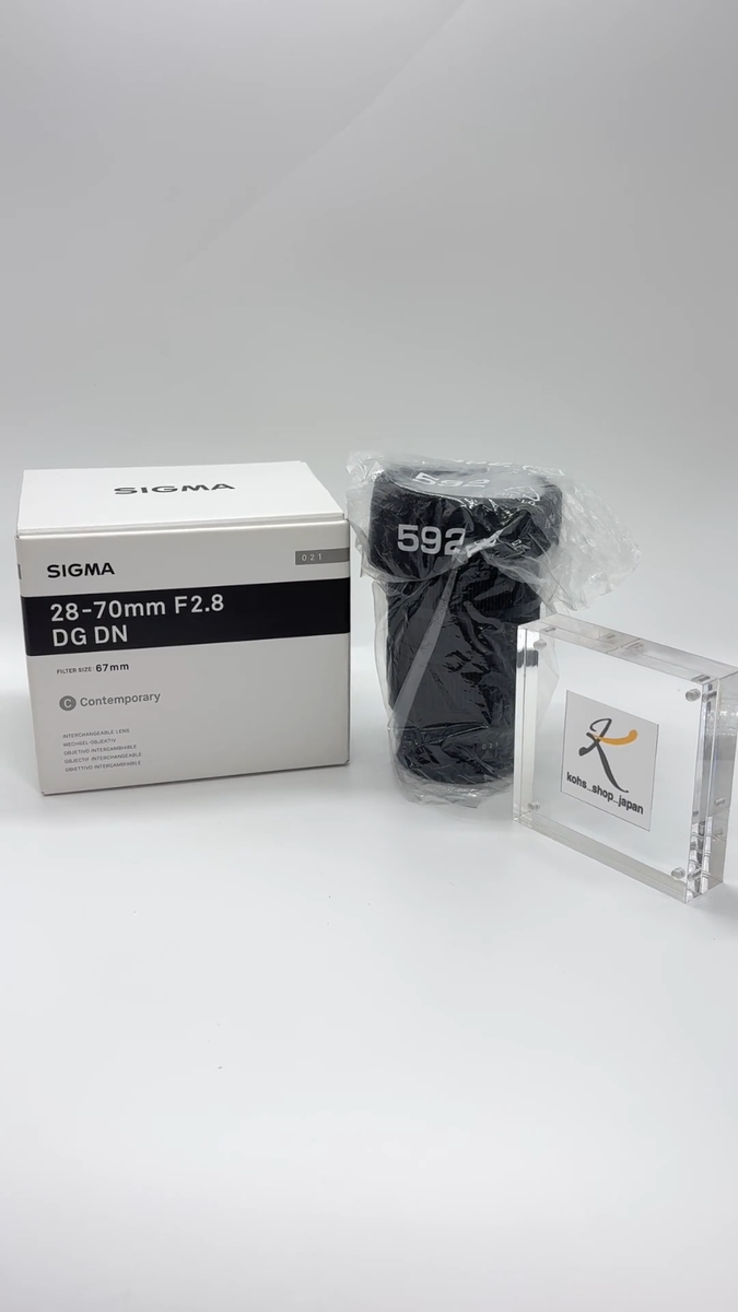 （箱あり）SIGMA 28-70mm F2.8 DG DN 67mm Sigma 28-70mm F2.8 DG DN LEICA L Mount Lens Leica L-mount cap LENS