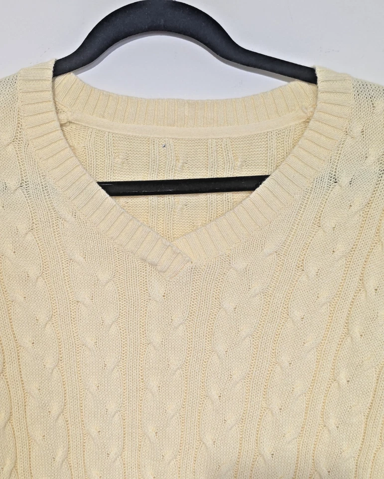 女式黄油黄色棉毛衣 M 码 (?) 电缆针织学院风网球高尔夫 — 第 2/4 张图片