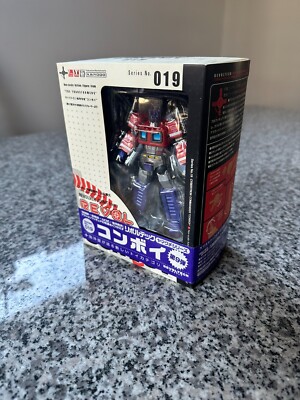 Transformers Revoltech Cybertron Commander Convoy No. 019 Action 