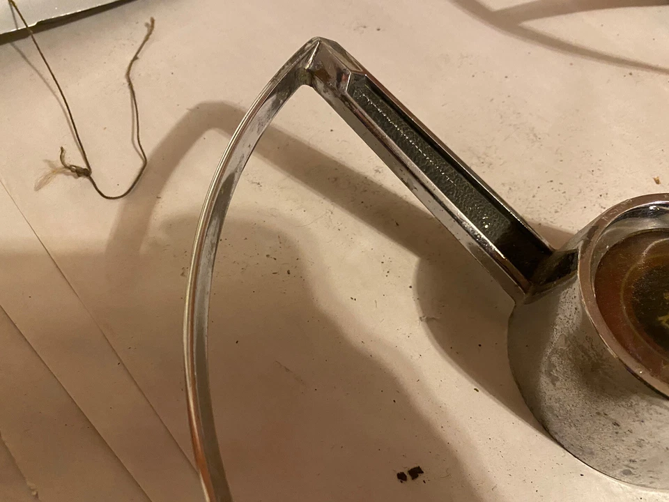 Plymouth Belvedere 1966 volante satélite bocina anillo botón Foto 4 de 4