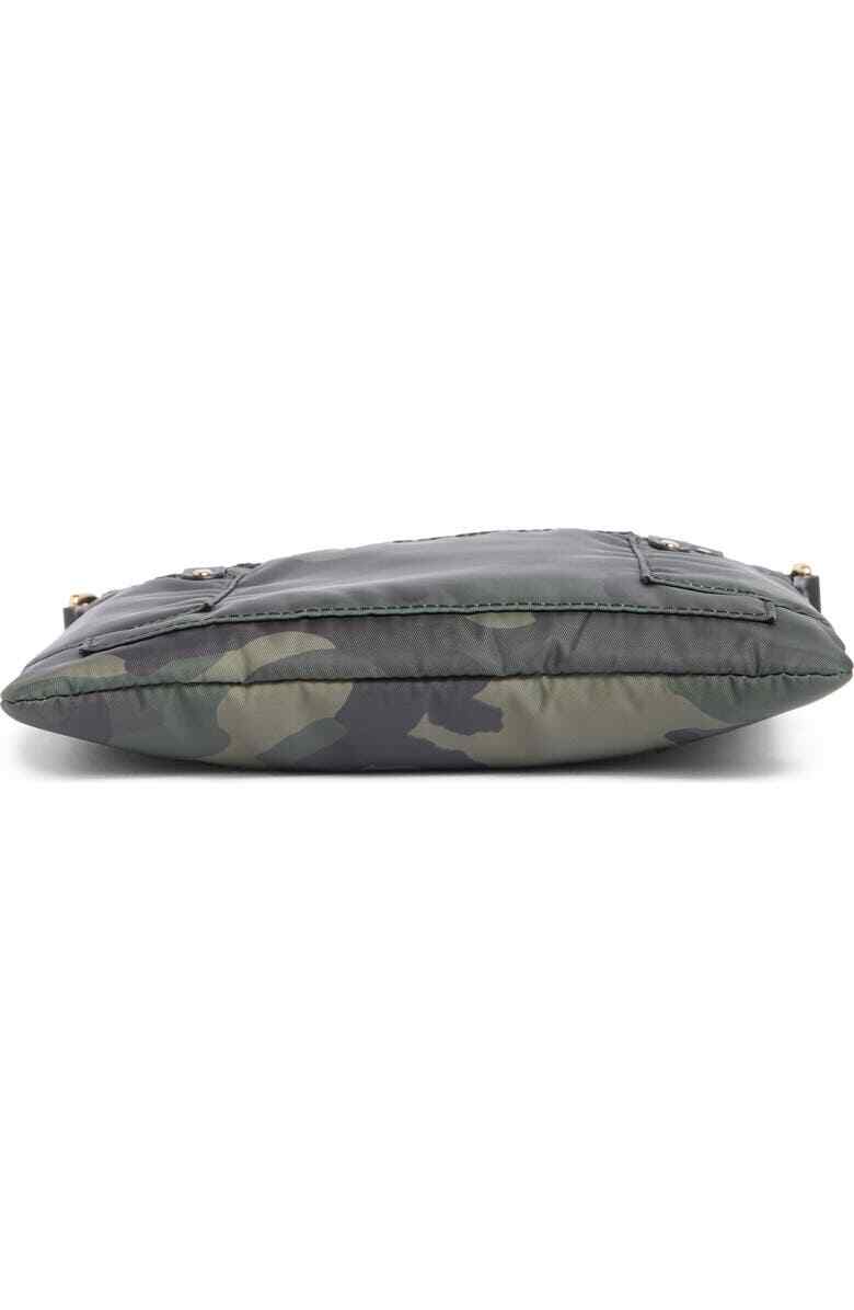 【MARC JACOBS】★バッグ★ Camo Preppy Mini Messenger Bag Marc Jacobs Camo Preppy Mini Messenger Bag | Nordstromrack