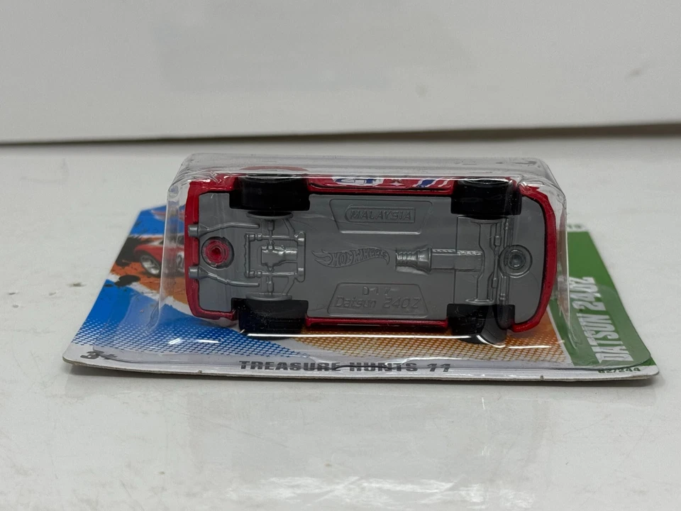 Tarjeta corta diecast Hot Wheels Treasure Hunts 11 Datsun 240z 1:64 Foto 4 de 4