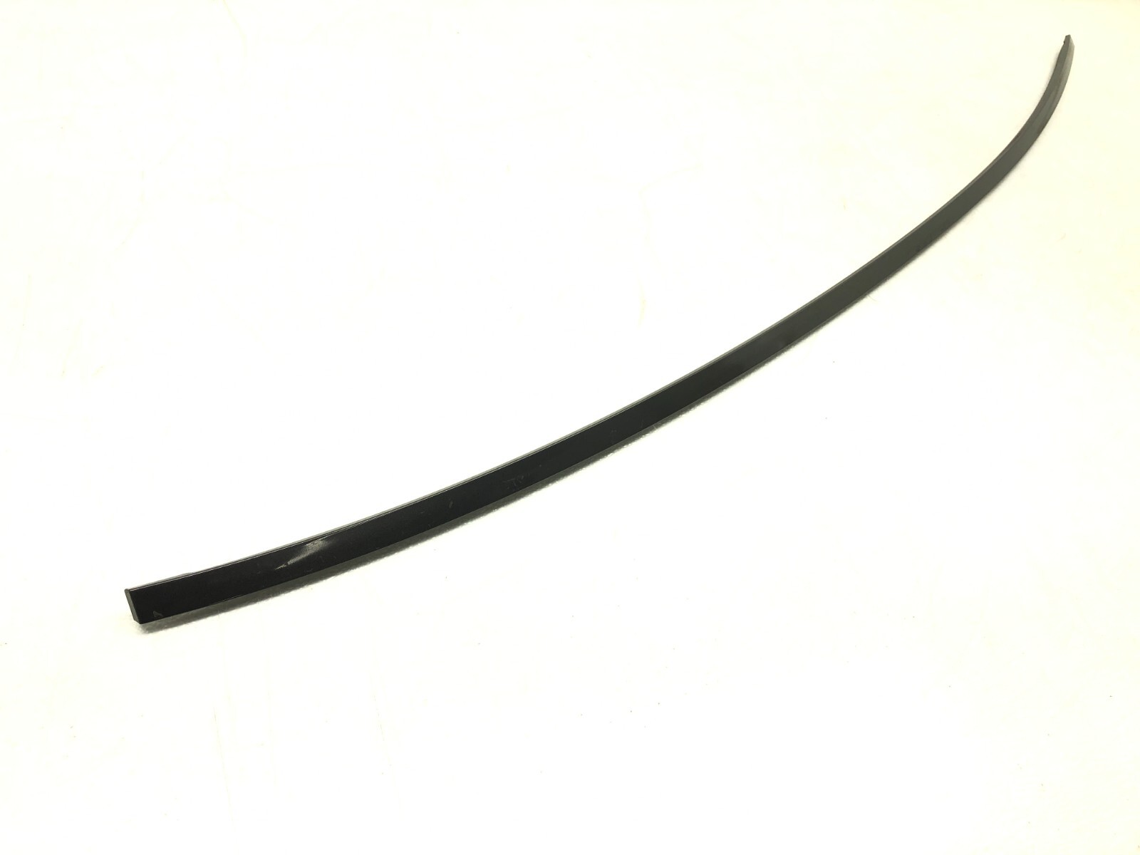 2014-2020 MASERATI GHIBLI S RIGHT PASSENGER ROOF DRIP MOLDING TRIM OEM.