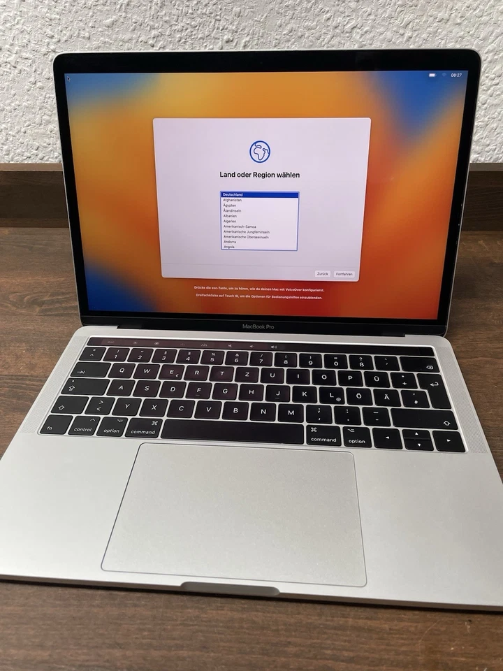 MacBook Pro 13" 2017 mit Touchbar - Bild 2 von 4