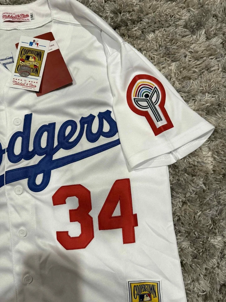 FERNANDO VALENZUELA #34 Los Angeles Dodgers World Series Baseball Jersey - Image 4 of 4