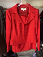 Suit Studio Red Suit Size 6p Pencil Skirt Long Sleeve Jacket Lined Polyester