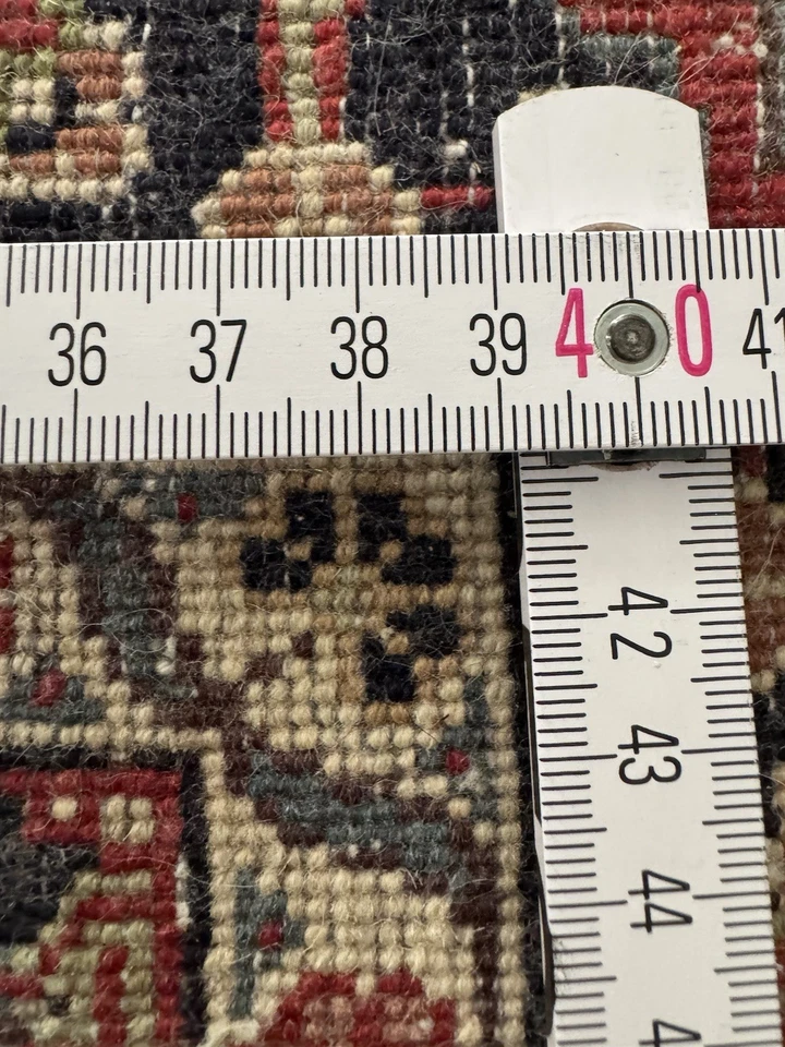 Orienttepich 1,80 M X 1,16 M Ca. 50000 Kn/qm Gebraucht - Bild 2 von 2