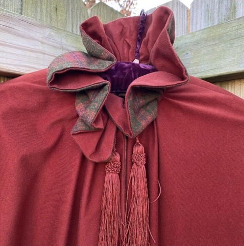 Vintage Elizabethan Ruffled Neck Redish Orange Tartan Lined Long Wool Cape - Picture 2 of 12