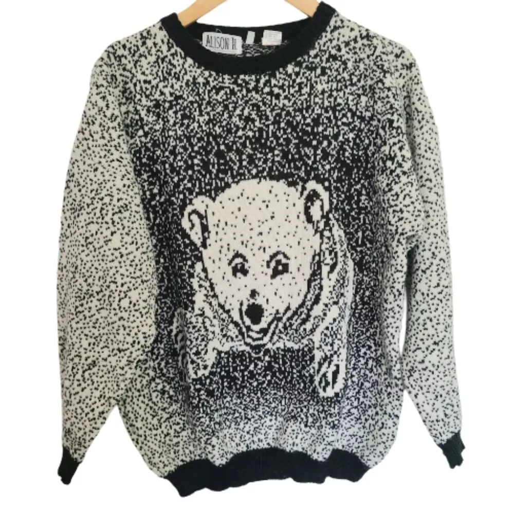Vintage polar bear sweater medium oversized wool blend jumper from Alison H
