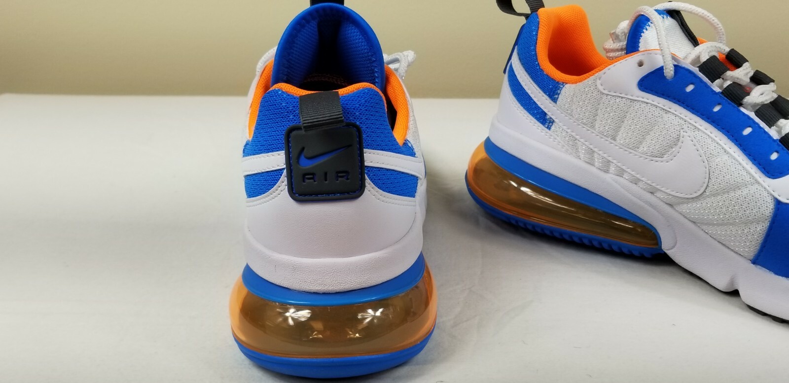 NIKE AIR MAX 270 FUTURA FUTURA FUTURA WHITE TOTAL orange RUNNING MENS SIZE 8 AO1569-100 dd706c NIKE AIR MAX 270 FUTURA FUTURA FUTURA WHITE TOTAL orange RUNNING MENS SIZE 8 AO1569-100 dd706c