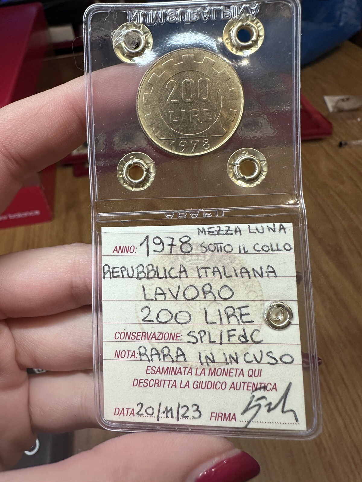 REPUBBLICA ITALIANA 200 LIRE LAVORO 1978 RARA MEZZA LUNA SOTTO IL COLLO eBay