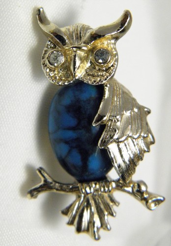 VTG Gerrys Owl Brooch Designer Signed Teal Blue Belly Bird Retro Figural Pin - Picture 2 of 8