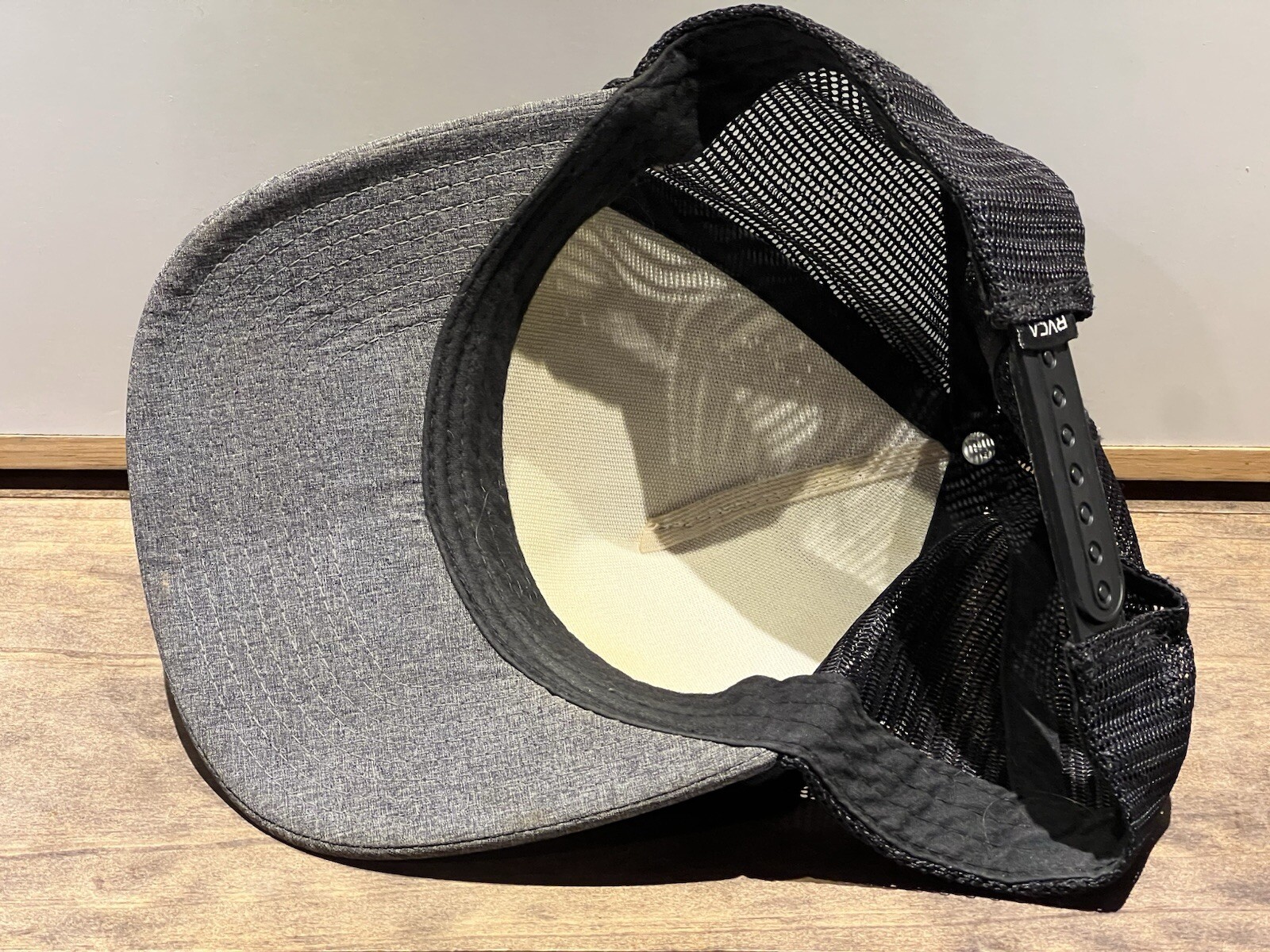 RVCA VA Snapback Hat Adjustable Baseball Cap M10-… - image 15