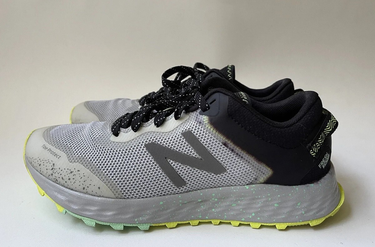 New Balance Black w gray Fresh foam ARISHI Sneakers SIZE 9 Women main image 2