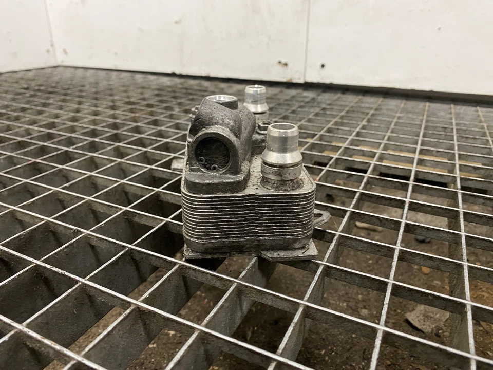 MERCEDES-BENZ C W205 C 250 BlueTEC 2016 Gearbox Oil Cooler A0995002500 7526718 - Image 3 of 4