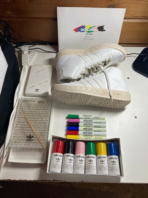 Size 10 - adidas adicolor High W2 White 