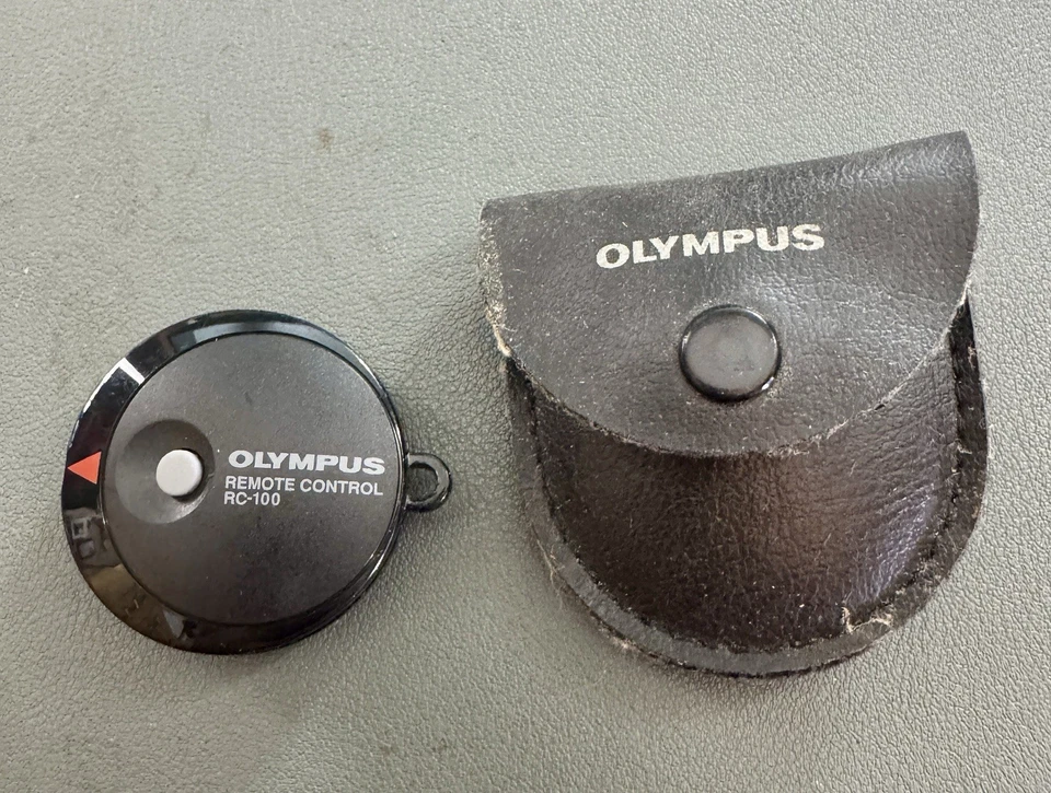 Olympus Camera Remote Control Mini RC-100 Pre-Owned - Image 3 of 3