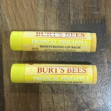 2 Pack Burt's Bees Moisturizing Lip Balm W Pineapple 100 Natural 0.15 oz