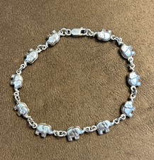 Dainty Elephant Link 7.5  Bracelet Silvertone
