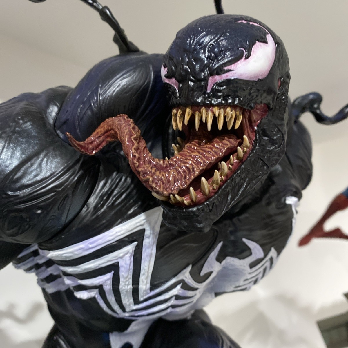 Sideshow Venom Premium Format Statue 1/4 Scale Limited Edition