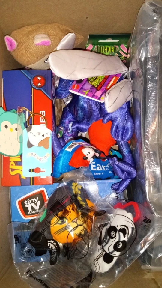 ¡Caja de juguetes misteriosa!! ¿Qué tipo de juguetes obtendrás? Foto 2 de 4