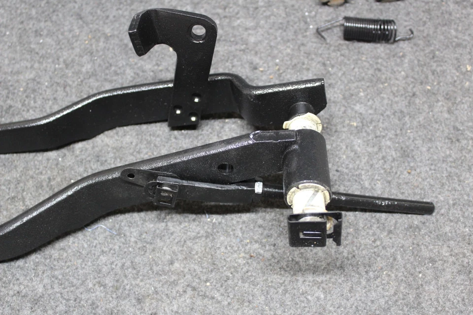 Chevrolet Chevelle 1966 embrague y pedales de freno y barra Z SS 1965 1964 1967 Foto 4 de 4