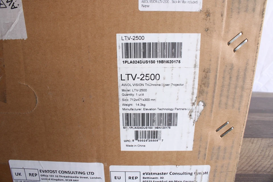 AWOL Vision - 4K UHD Smart Triple Laser Ultra Short Throw Projector HDR10+ - Image 3 of 4