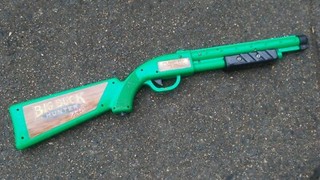 IT PUMP ACTION SHOTGUN-L@@K!