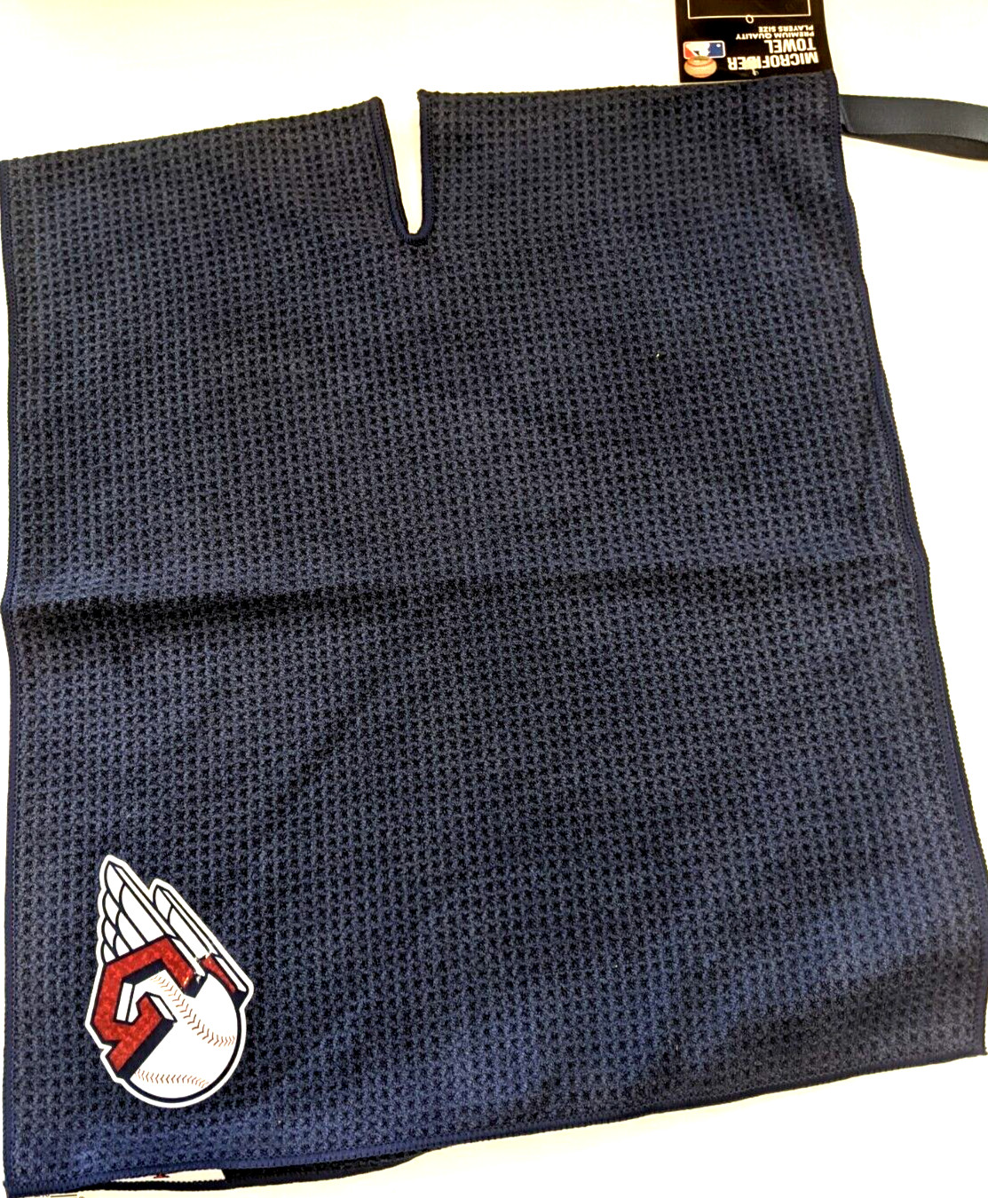 New Team Golf Cleveland Indians 16" x 40" Navy Microfiber Golf Towel