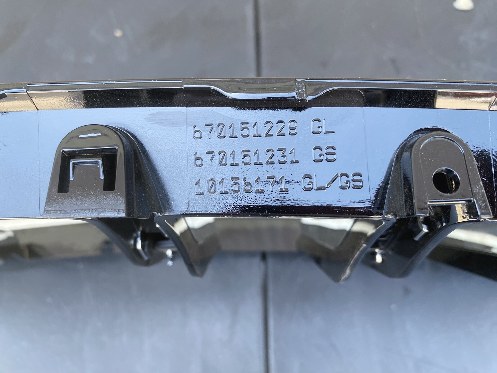 maserati quattroporte Grille 2020- 2023 OEM