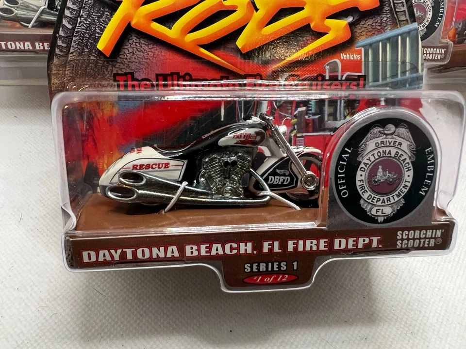 Hot Wheels Fire Rods Serie 1 Daytona Beach, Departamento de Bomberos de Florida Scooter Scorchin' (5) Foto 4 de 4