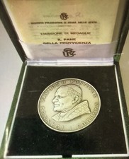 Papa Giovanni Paolo II Medaglia Argento Coniata dalla zecca italiana- gr.50.mm50