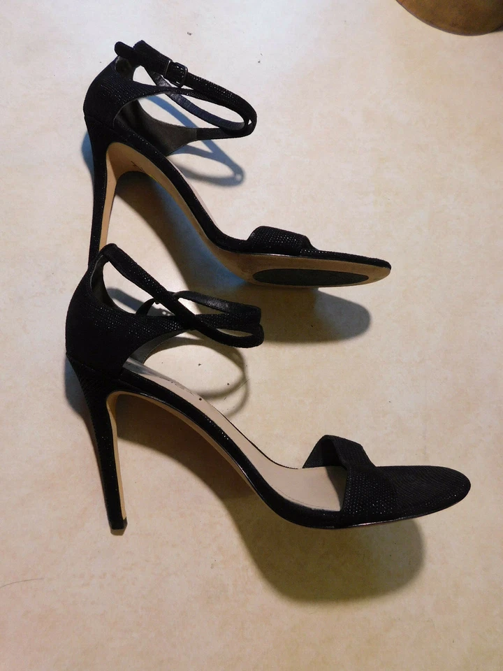 $200 sz 10 Via Spiga Tiara Black Metallic Cross Ankle Strap High Heel Sandal EUC - Image 4 of 4