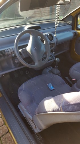 RACHEVERKAUF! Renault Twingo 1.2 Unglaublich!! Tolle Extras! EINMALIGER MIST!! - Bild 9 von 9