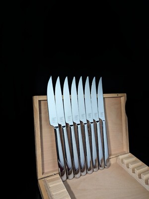 Zwilling  J.A. Henckels 8 Piece Stainless Steel Steak Knife Set  NIB