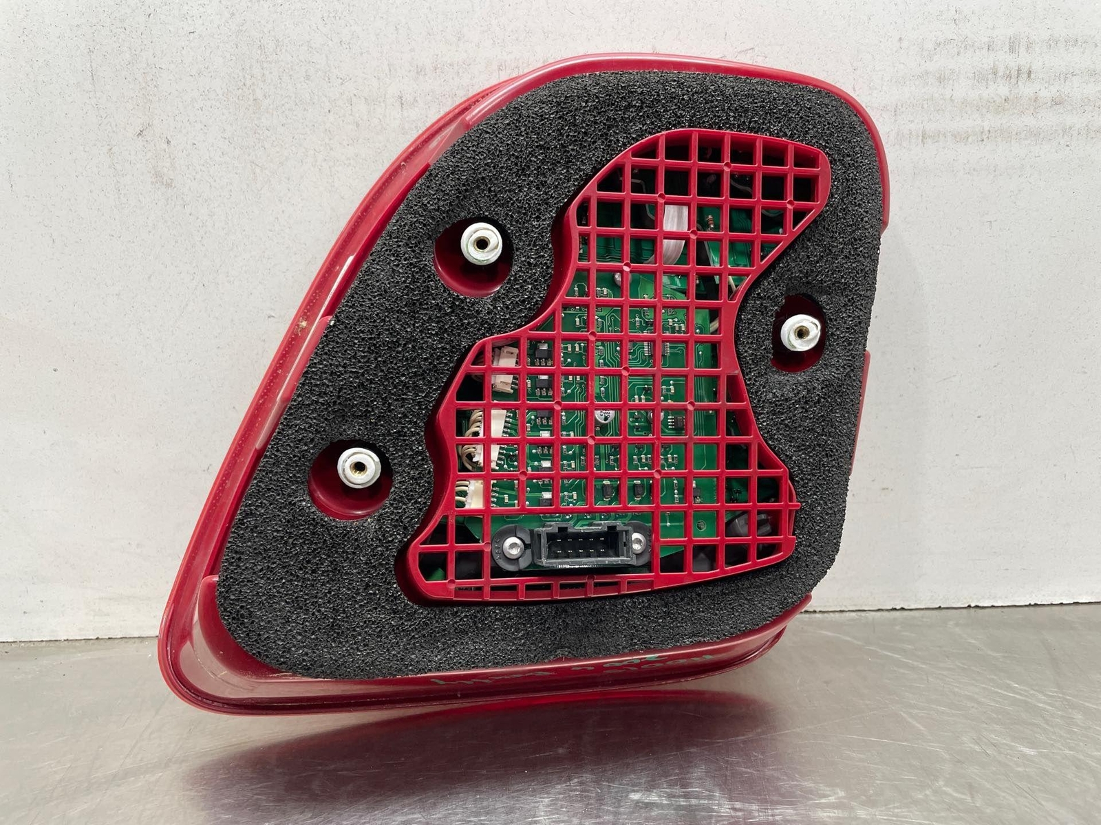 2006 Bentley Continental OEM Left Hand Drivers Side Rear Tail Light 3W5945095F