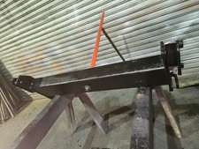 TRACTOR LOADER MOUNTED SINGLE BALE SPIKE TO FIT MILL MARQUIS LOADER.