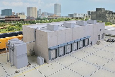 Walthers Cornerstone 933-4069 HO Modern Cold Storage Warehouse Kit