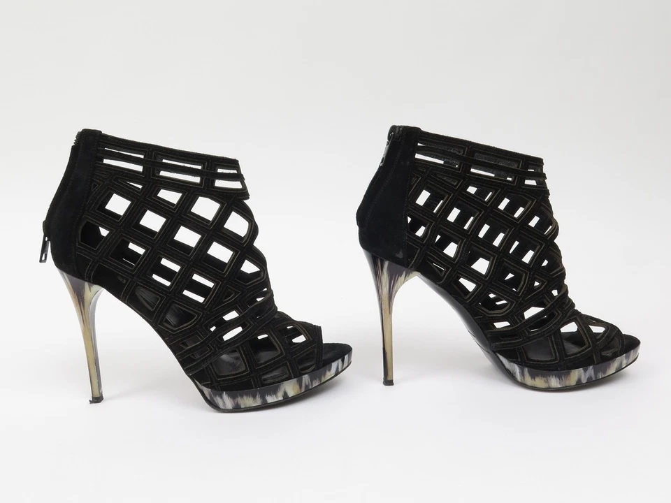 Sandalias de aguja Burberry negras de gamuza con patrón geométrico plataforma recortada 36,5 EU Foto 3 de 4