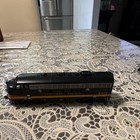 Northern Pacific HO Diesel Locomotive Black Yellow 1:87 Scale Model — photo 1