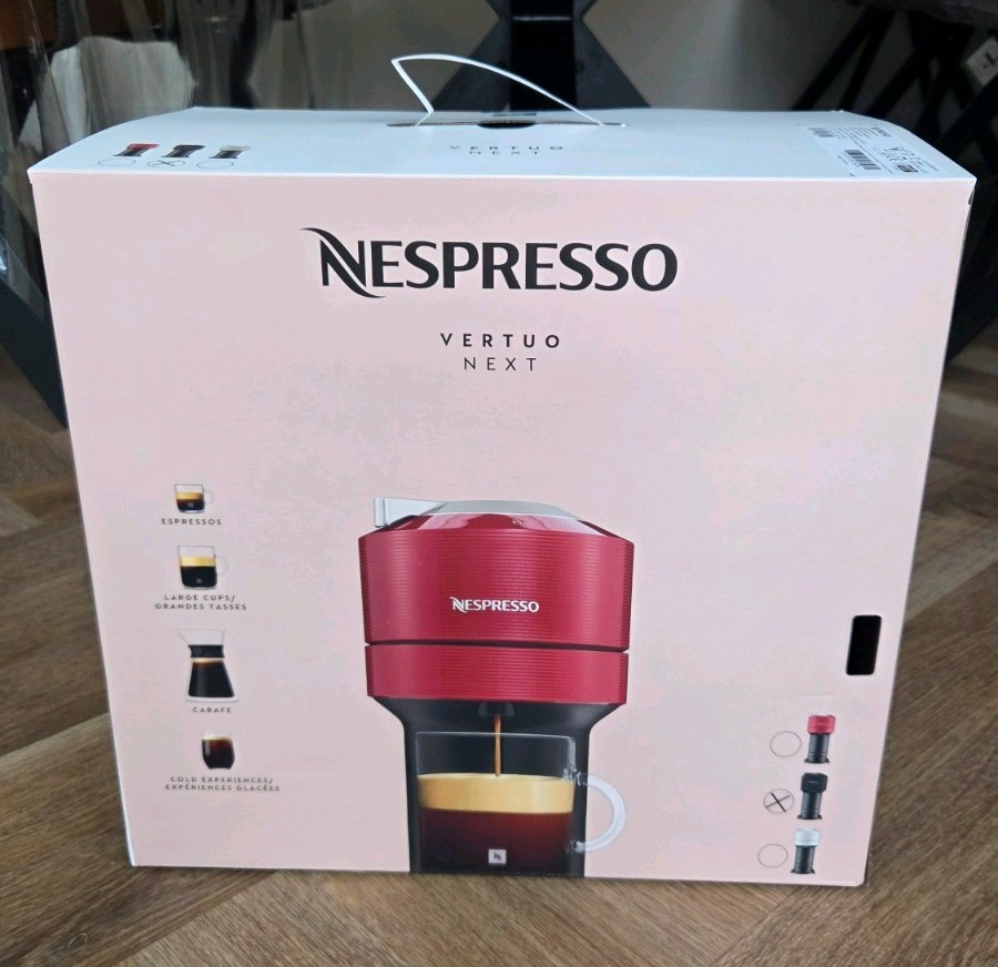 Nespresso Vertuo Next 1.1 Litres Coffee Machine Matt Black NEW in Box