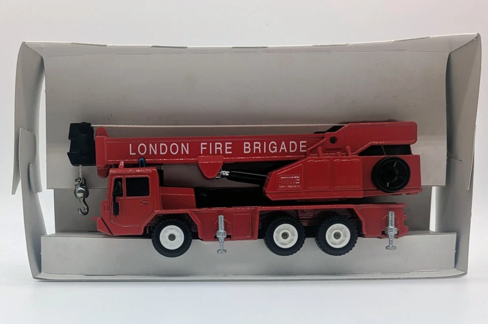 Siku Mobile Crane London Fire Brigade Super Series #3127 Boxed - Image 3 of 4